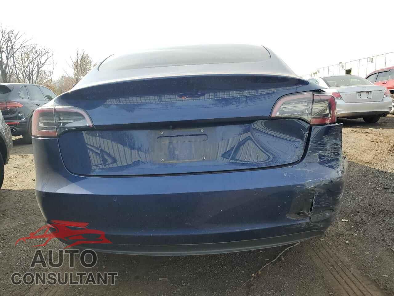 TESLA MODEL 3 2018 - 5YJ3E1EBXJF097712