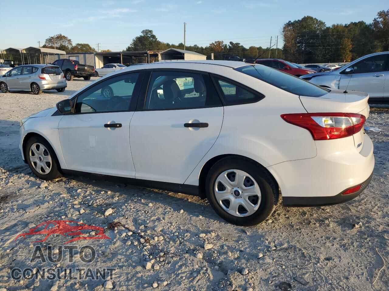 FORD FOCUS 2014 - 1FADP3E26EL112581