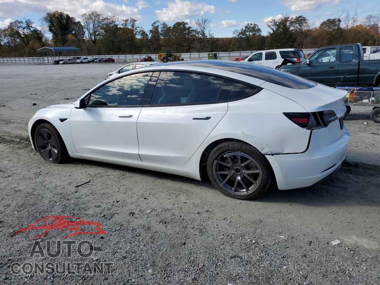 TESLA MODEL 3 2021 - 5YJ3E1EB4MF903354