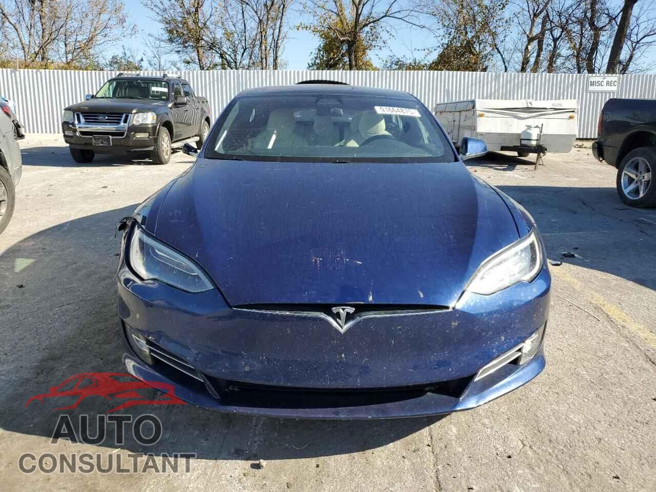 TESLA MODEL S 2019 - 5YJSA1E20KF339237