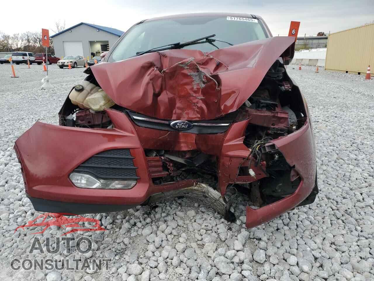 FORD ESCAPE 2016 - 1FMCU9G9XGUC76033