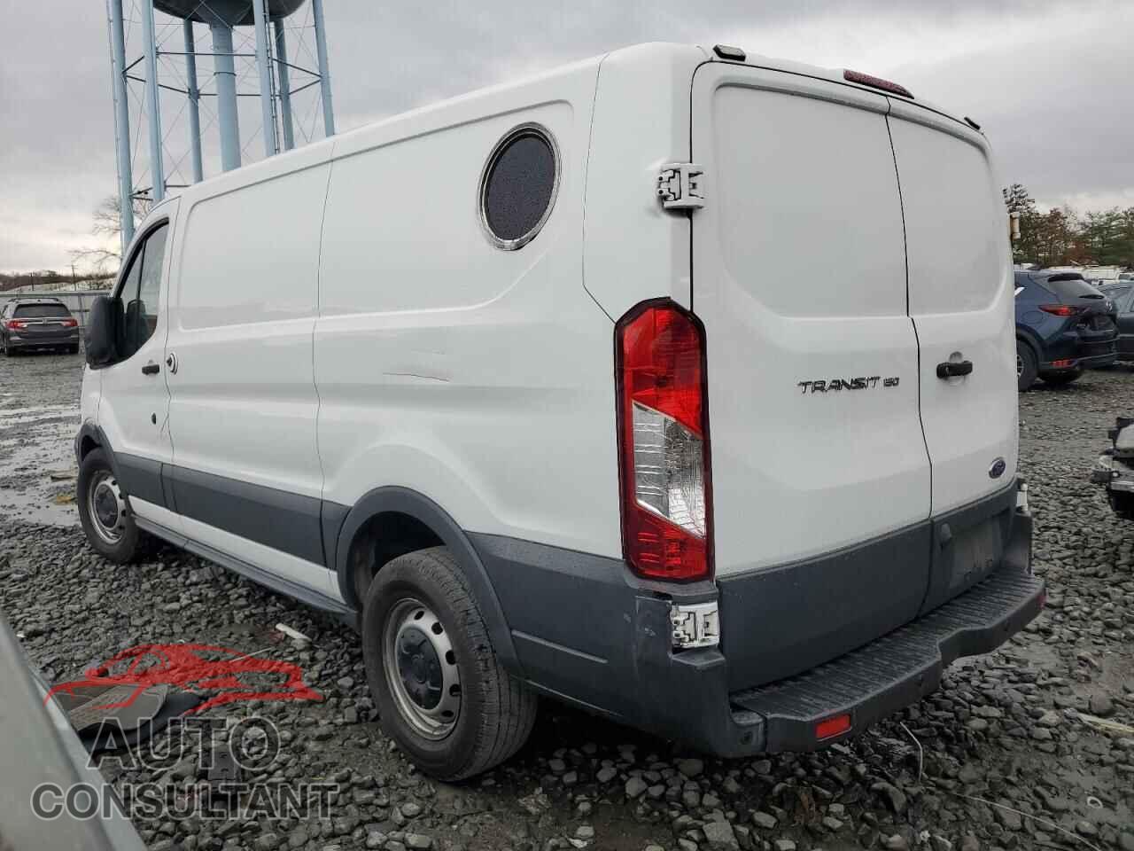 FORD TRANSIT 2018 - 1FTYE1ZM3JKA81596