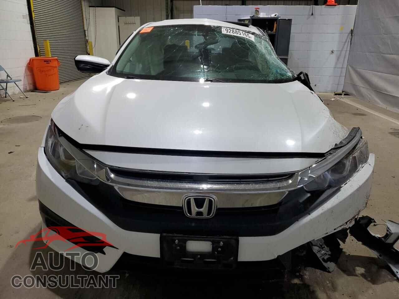 HONDA CIVIC 2017 - 19XFC2F76HE218450