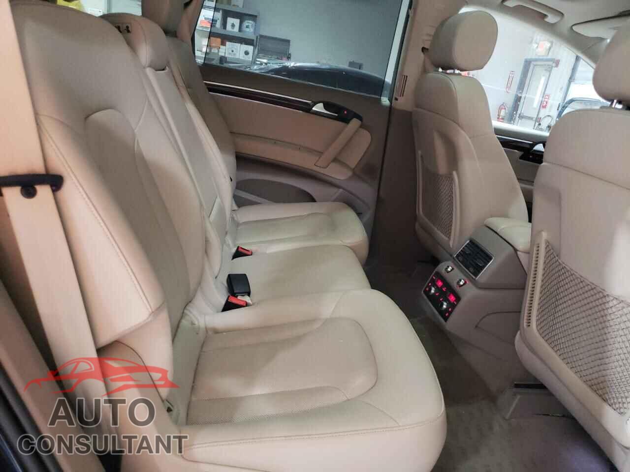 AUDI Q7 2012 - WA1DGAFEXCD002397