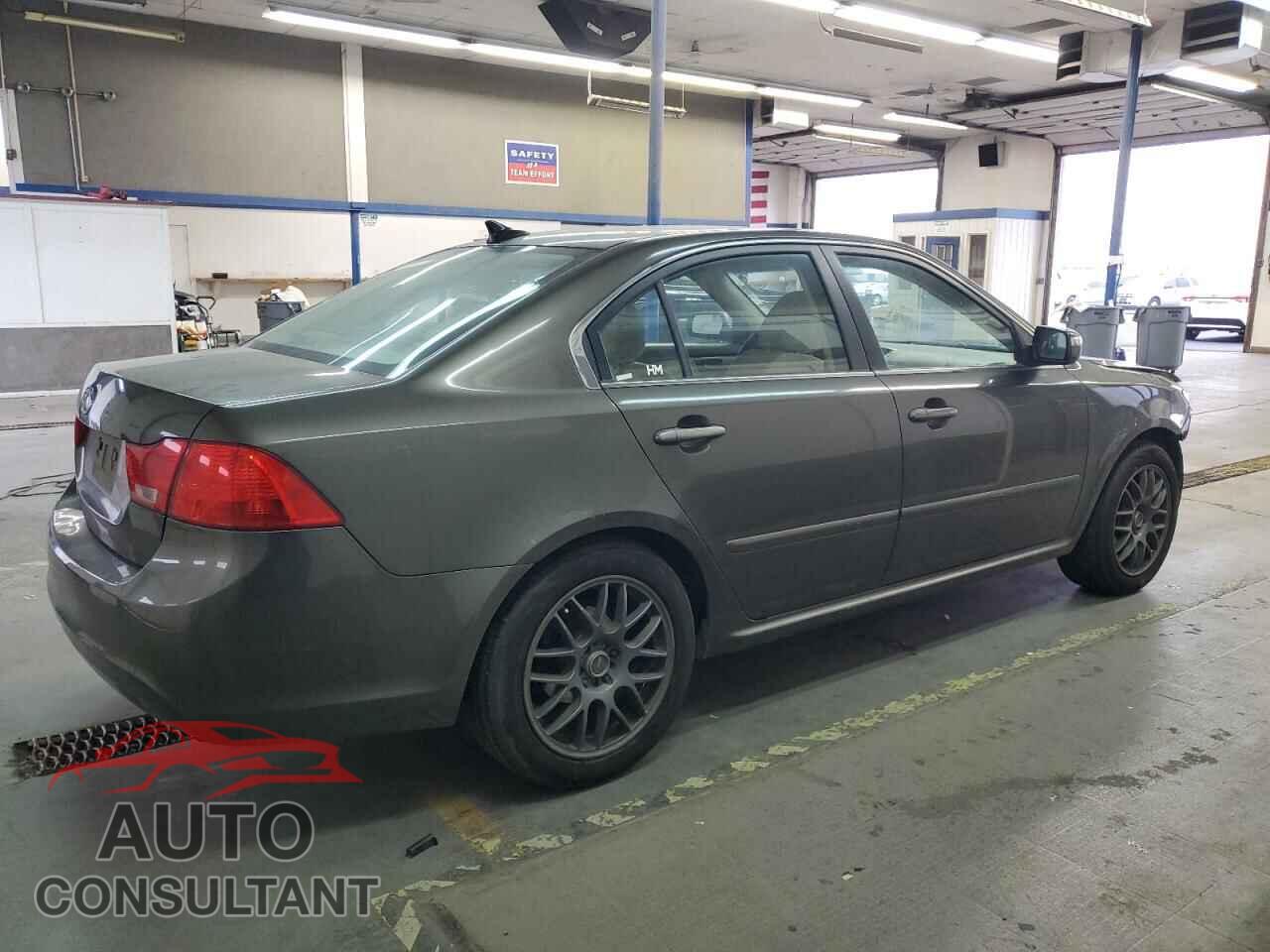 KIA OPTIMA 2010 - KNAGG4A84A5440049