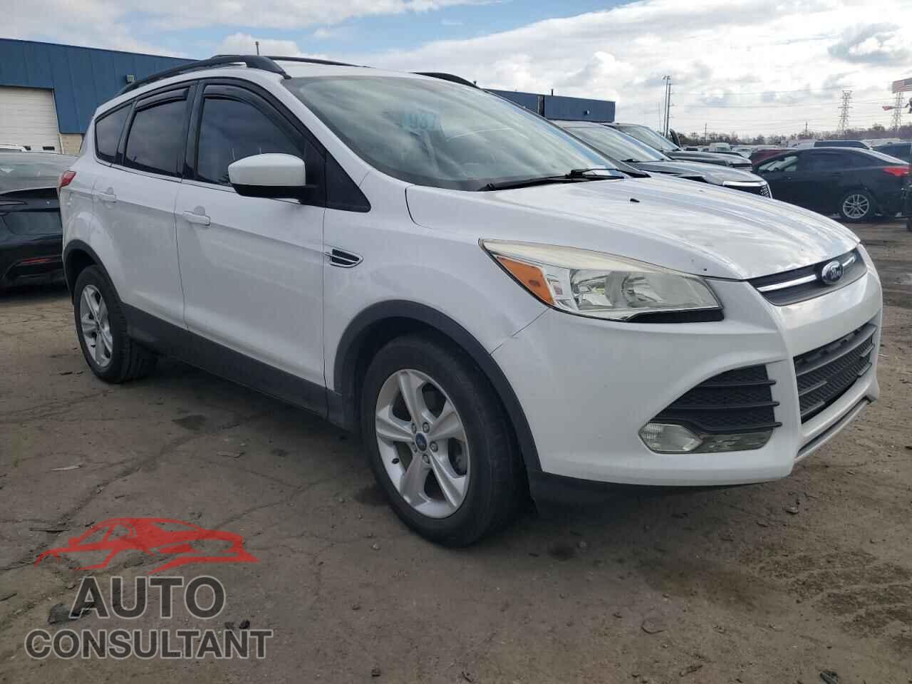 FORD ESCAPE 2013 - 1FMCU0GX5DUD33177