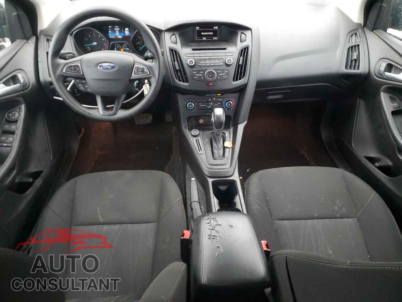 FORD FOCUS 2016 - 1FADP3F2XGL233096