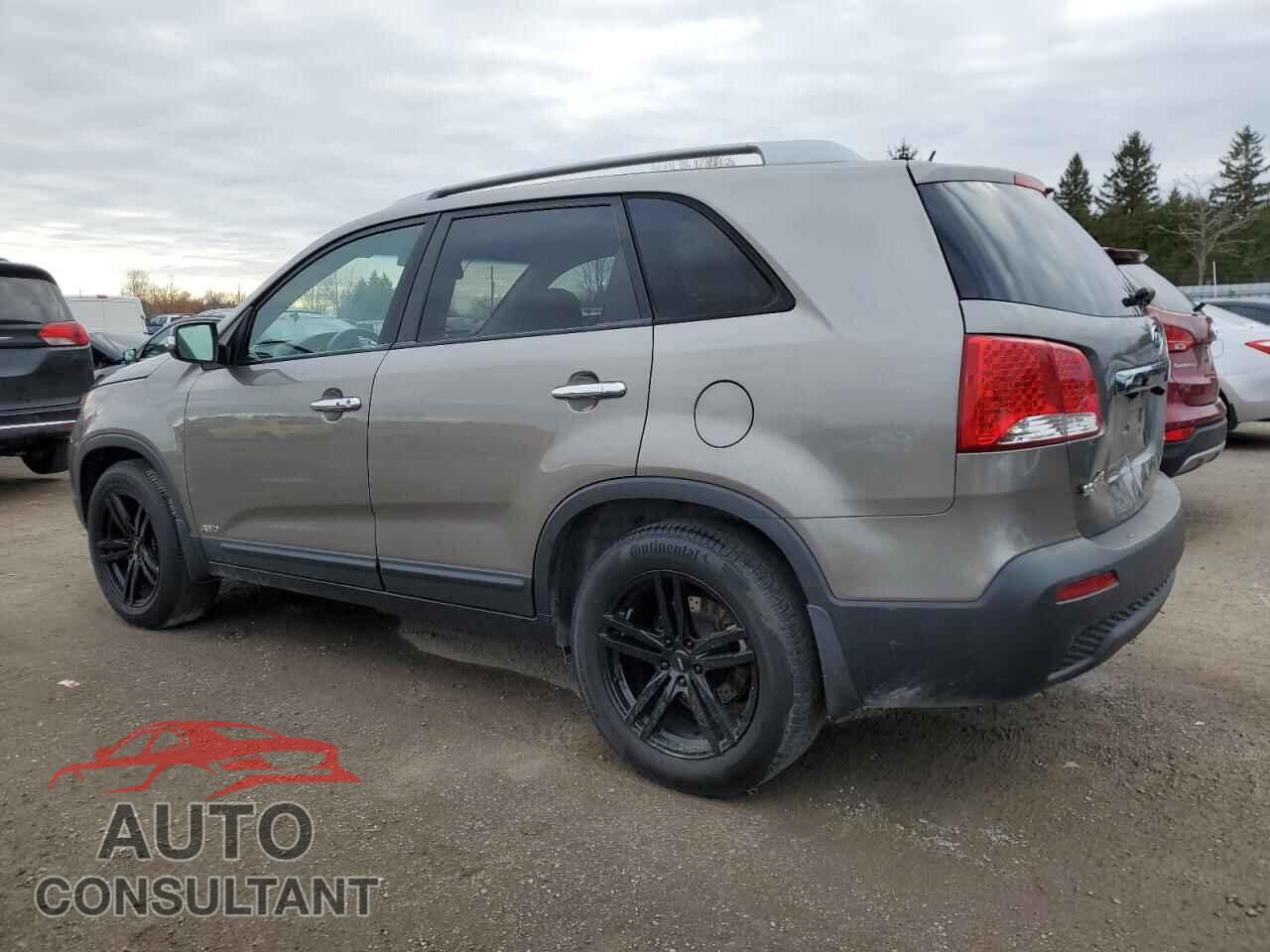 KIA SORENTO 2012 - 5XYKUDA26CG247204