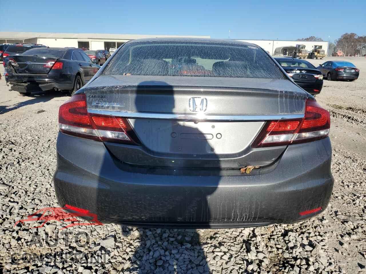 HONDA CIVIC 2013 - 2HGFB2F53DH571603