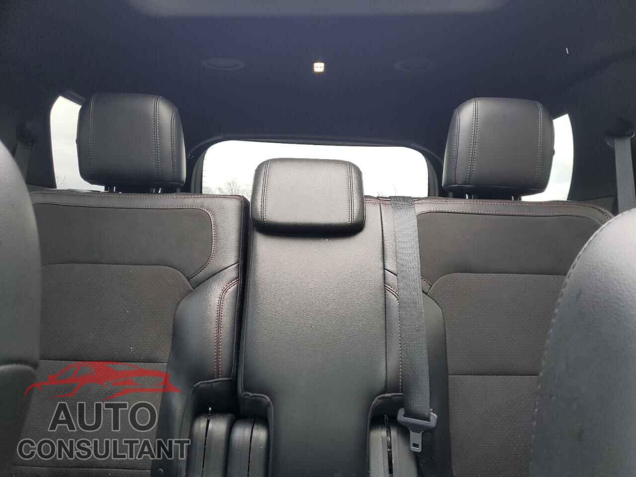 FORD EXPLORER 2018 - 1FM5K8D88JGB50201