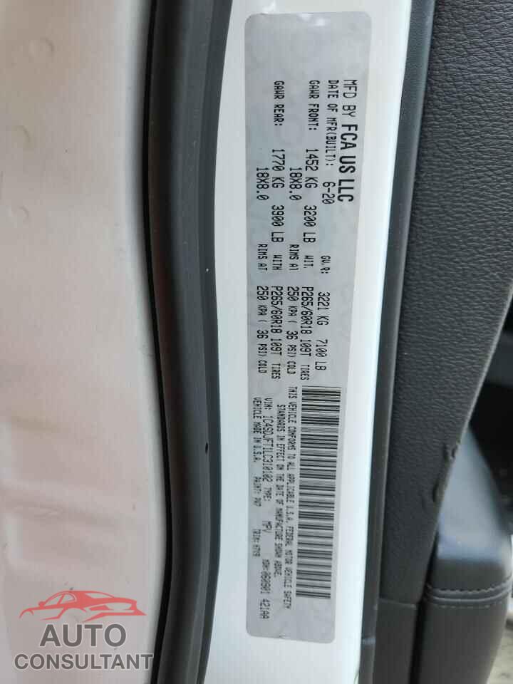 DODGE DURANGO 2020 - 1C4SDJFT1LC310102