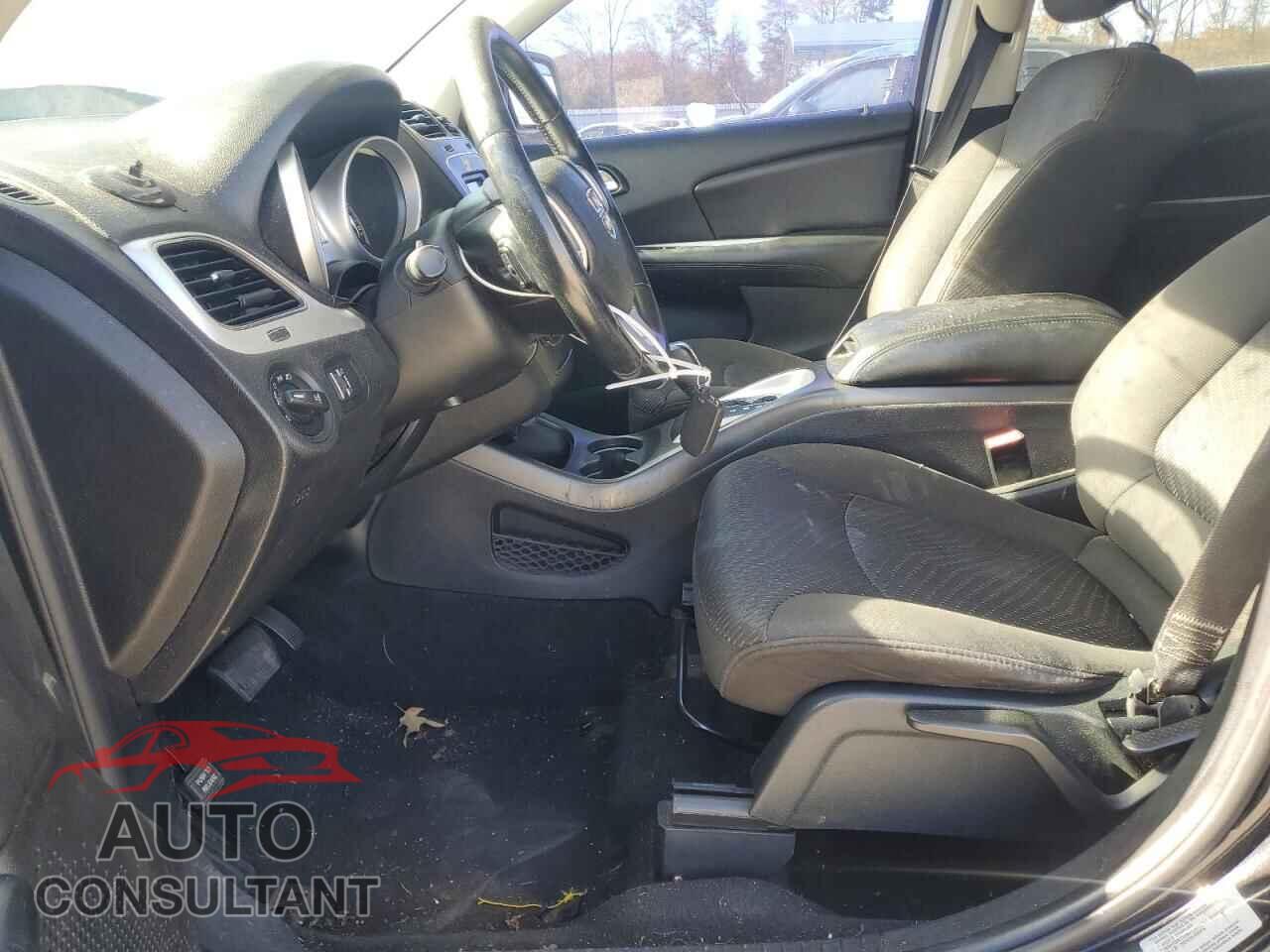 DODGE JOURNEY 2017 - 3C4PDCBB1HT545819