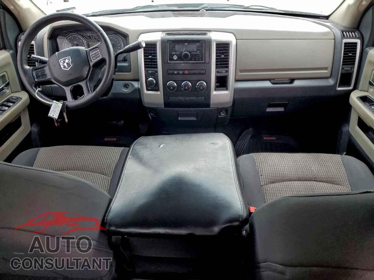 DODGE RAM 1500 2012 - 1C6RD7GP5CS233671
