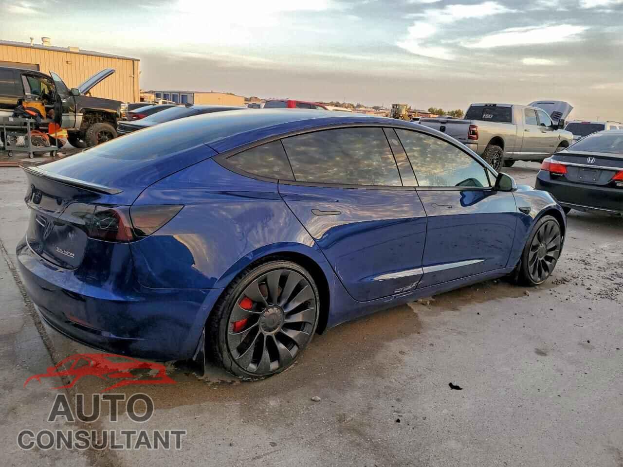 TESLA MODEL 3 2022 - 5YJ3E1EC4NF328585