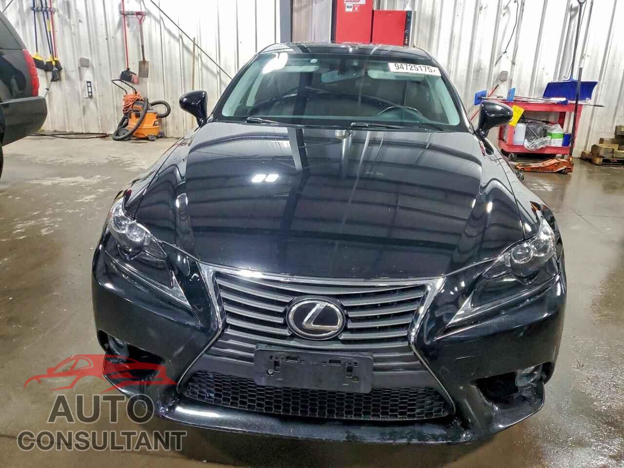 LEXUS IS 2016 - JTHCM1D22G5014240