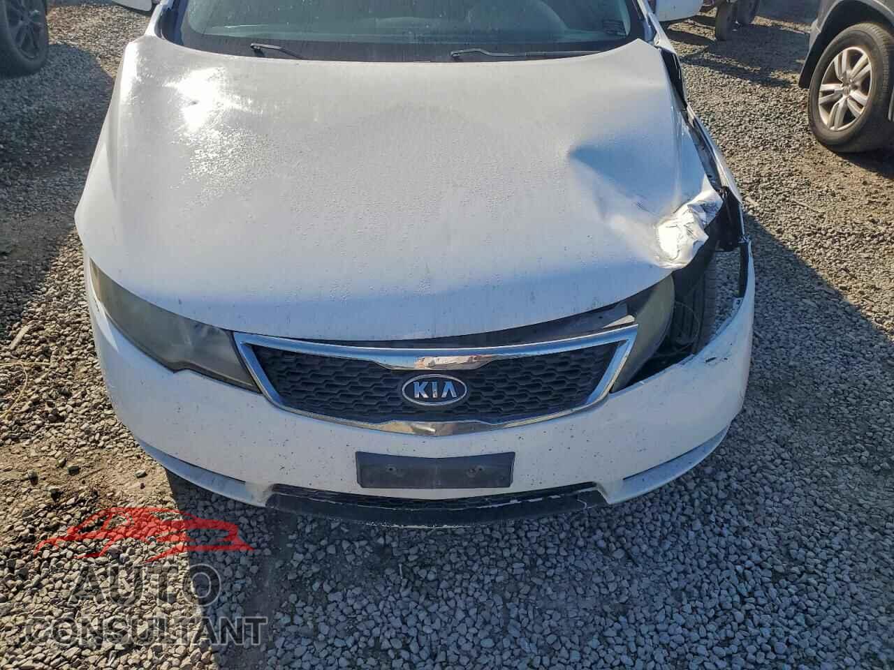 KIA FORTE 2012 - KNAFT4A21C5474343