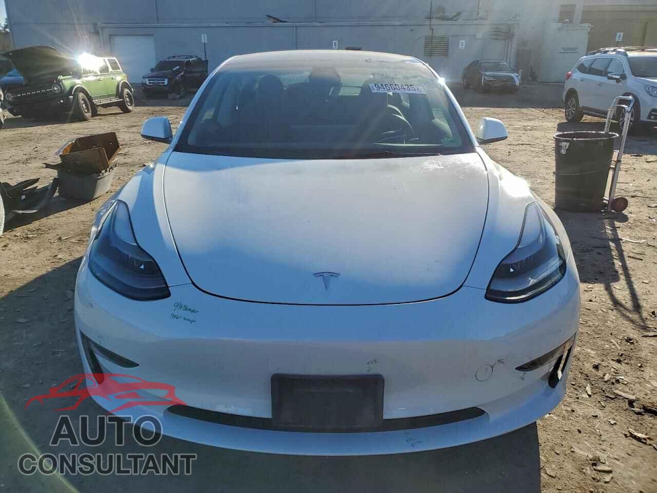 TESLA MODEL 3 2023 - 5YJ3E1EA9PF570757