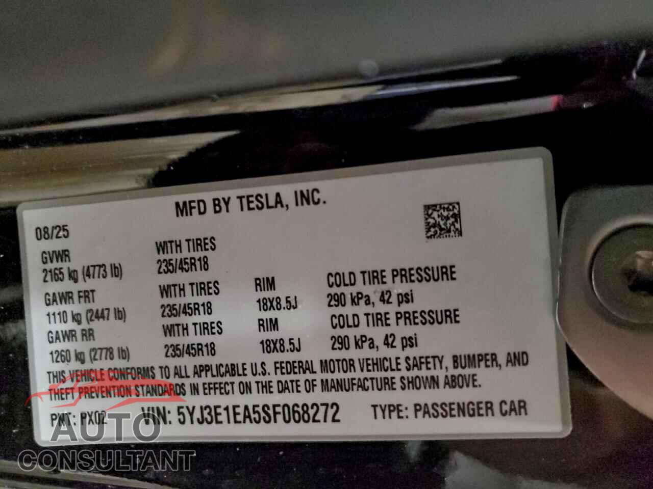 TESLA MODEL 3 2025 - 5YJ3E1EA5SF068272