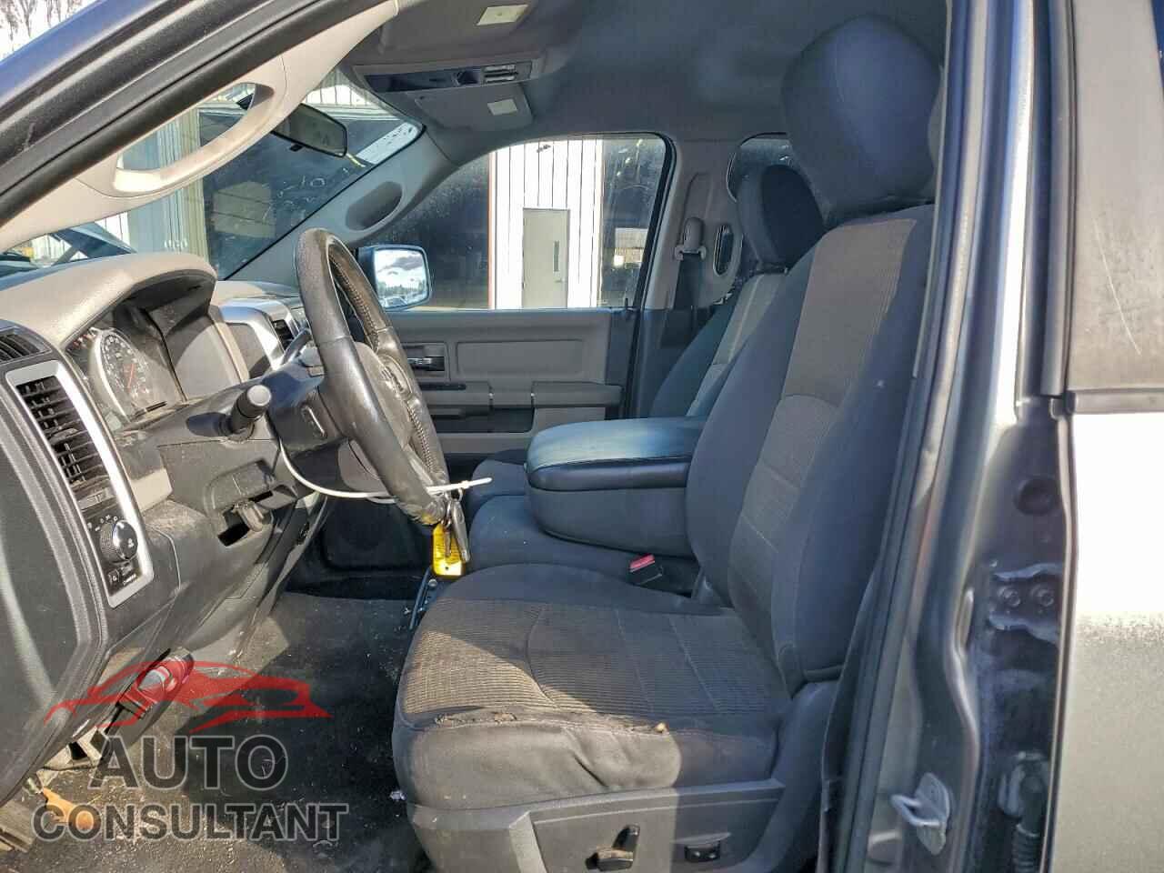 DODGE RAM 1500 2012 - 1C6RD7LT9CS241680
