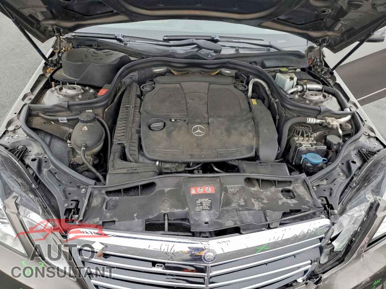 MERCEDES-BENZ E-CLASS 2012 - WDDHF5KBXCA643649