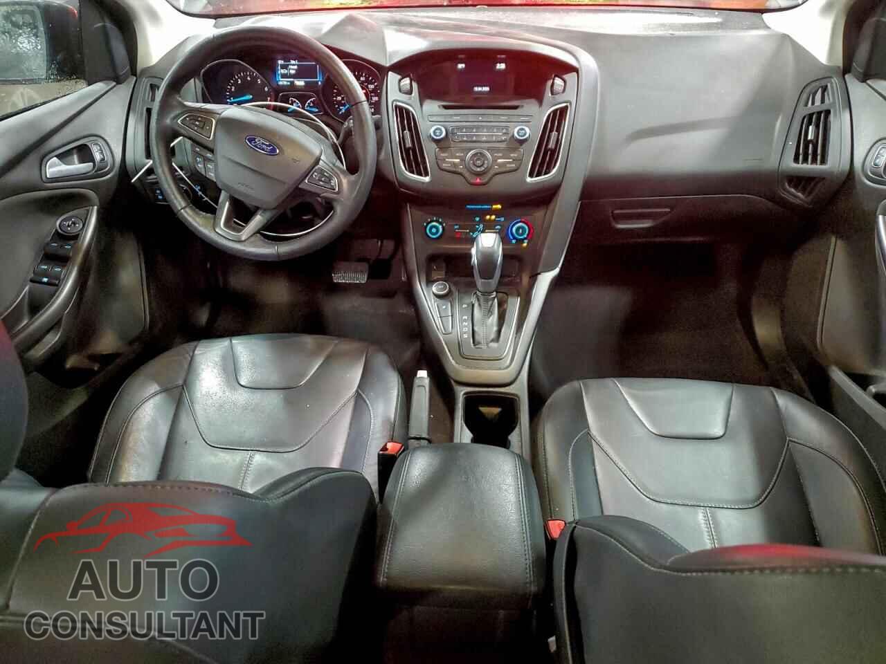 FORD FOCUS 2016 - 1FADP3F22GL372557