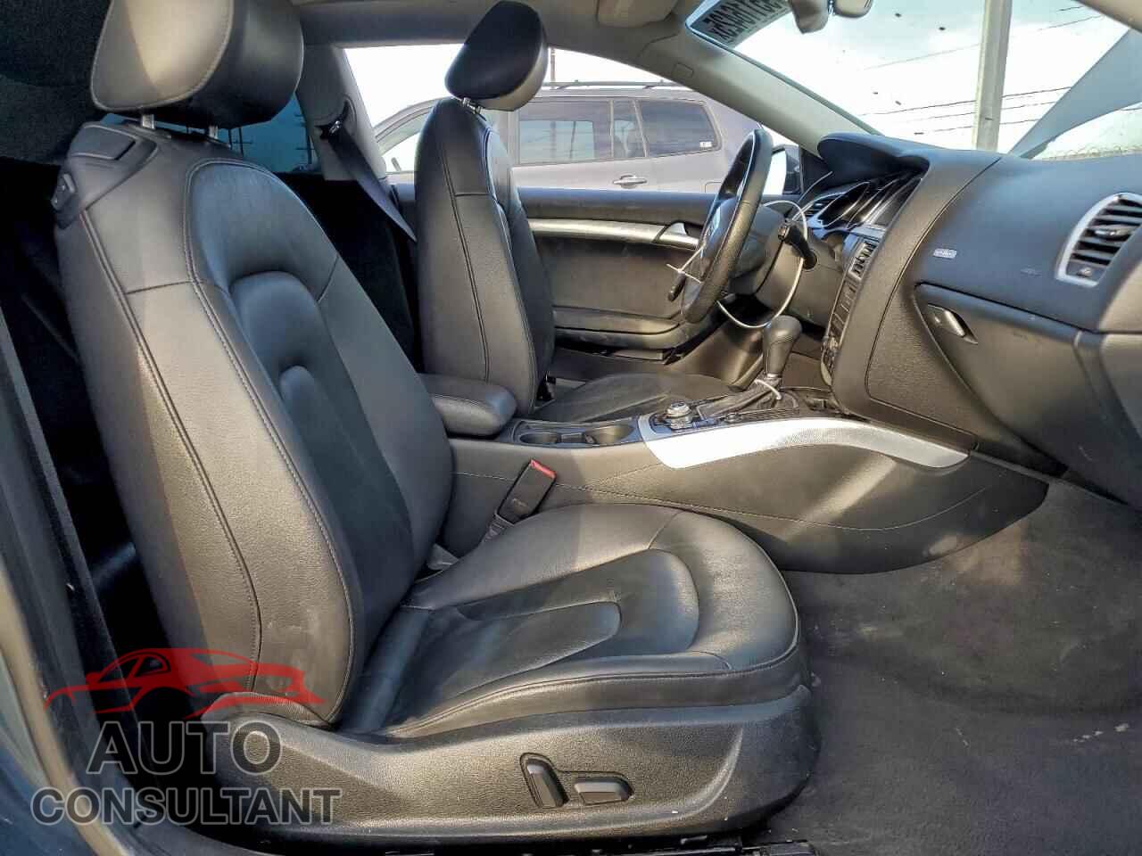 AUDI A5 2011 - WAULFAFR7BA061542
