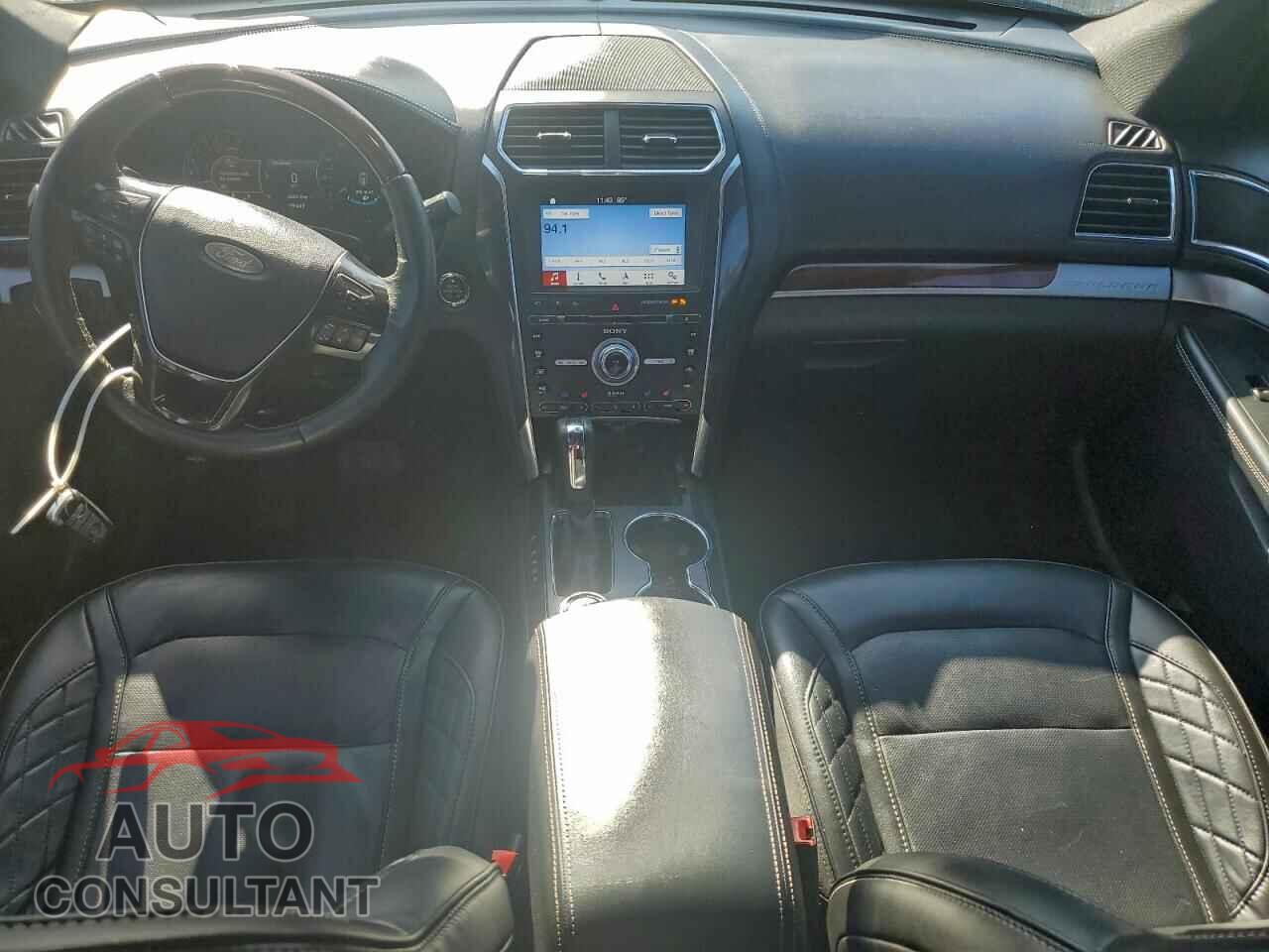 FORD EXPLORER 2018 - 1FM5K8HT5JGB75328