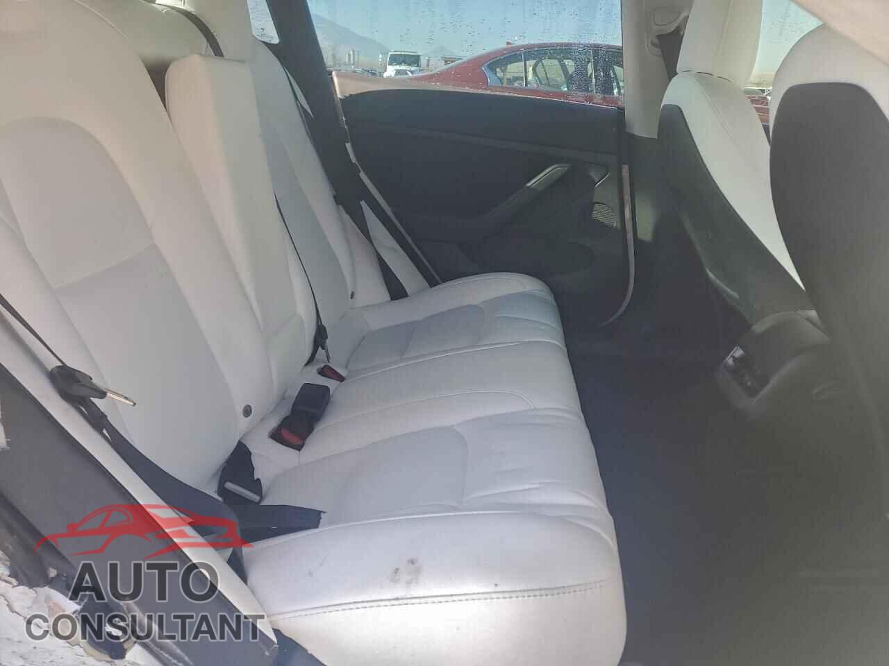 TESLA MODEL 3 2022 - 5YJ3E1EB6NF264394