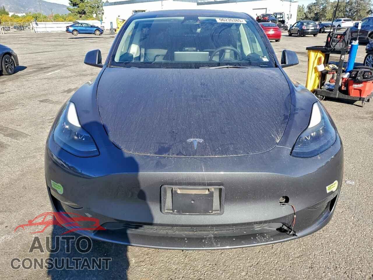 TESLA MODEL Y 2023 - 7SAYGDEEXPF803150