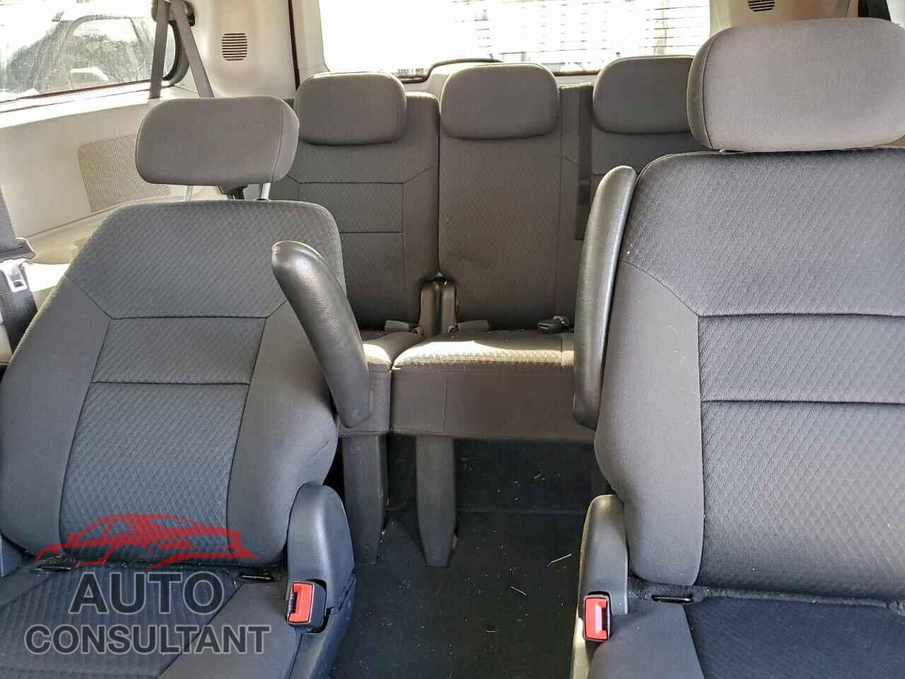 DODGE CARAVAN 2010 - 2D4RN4DE1AR127307