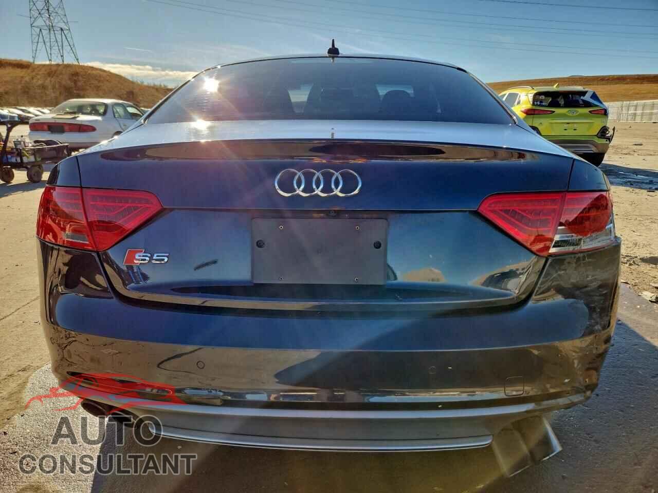 AUDI S5/RS5 2015 - WAUCGAFR2FA030783