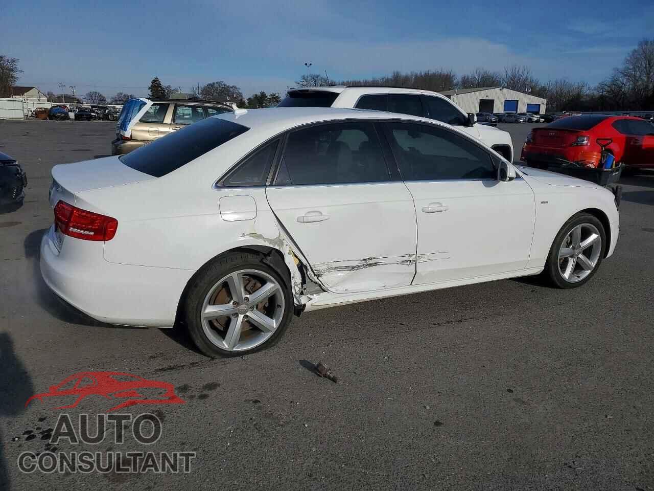 AUDI A4 2012 - WAUFFAFL7CN016572
