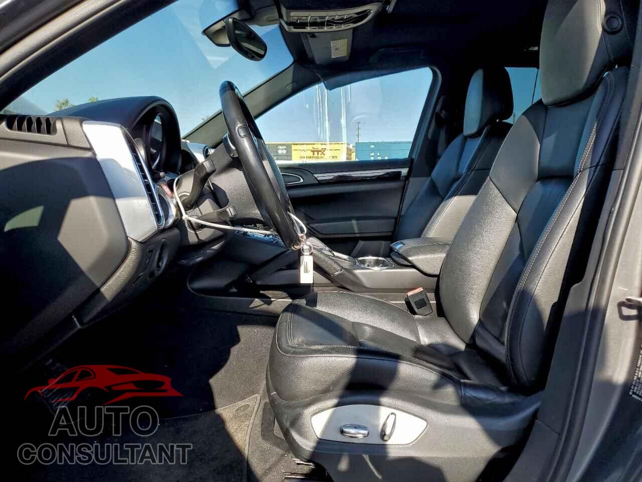 PORSCHE CAYENNE 2012 - WP1AA2A22CLA01343