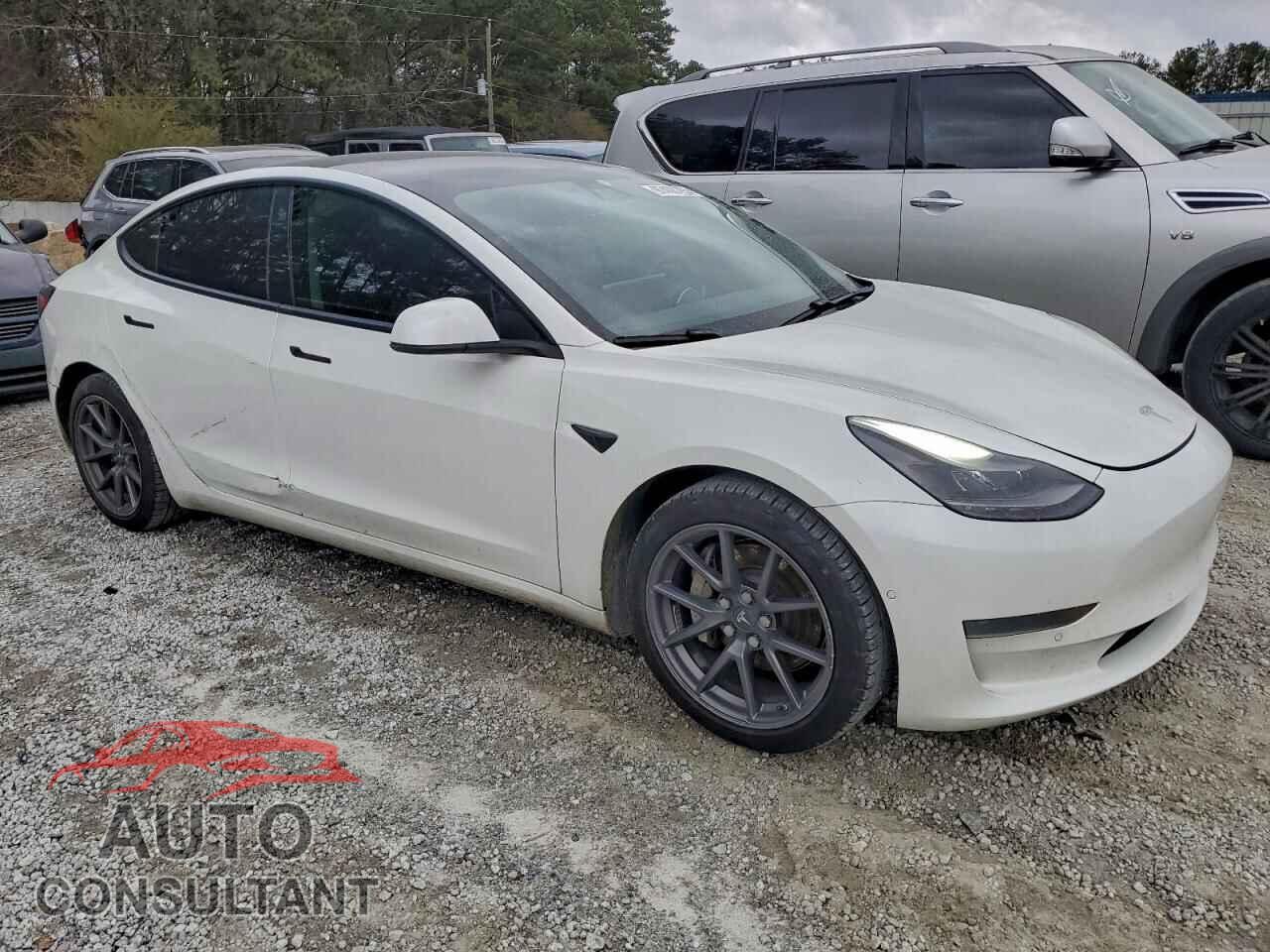 TESLA MODEL 3 2021 - 5YJ3E1EA4MF871528