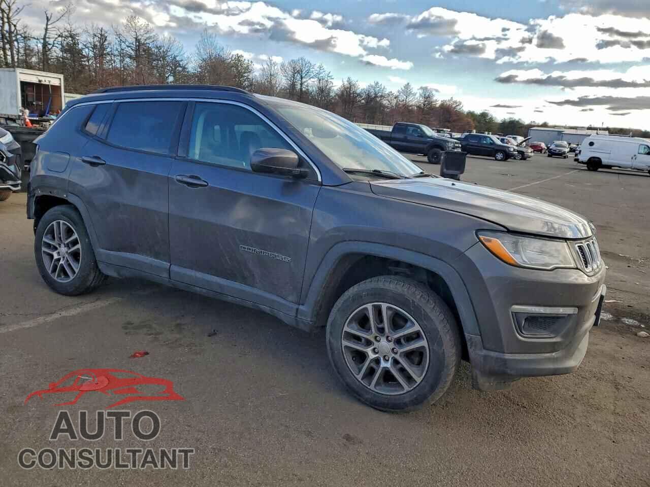 JEEP COMPASS 2018 - 3C4NJDBB2JT112702