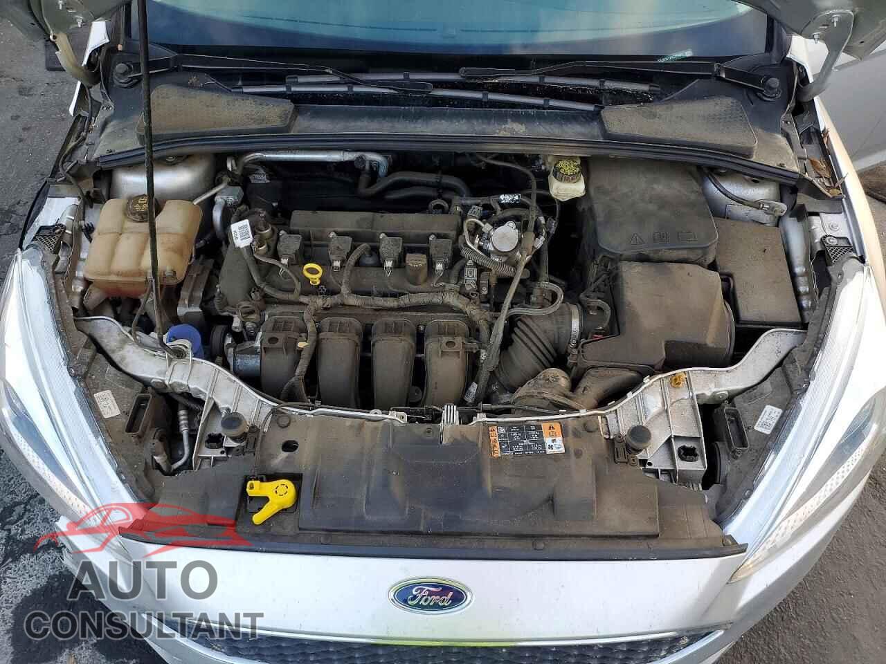 FORD FOCUS 2017 - 1FADP3F22HL223471