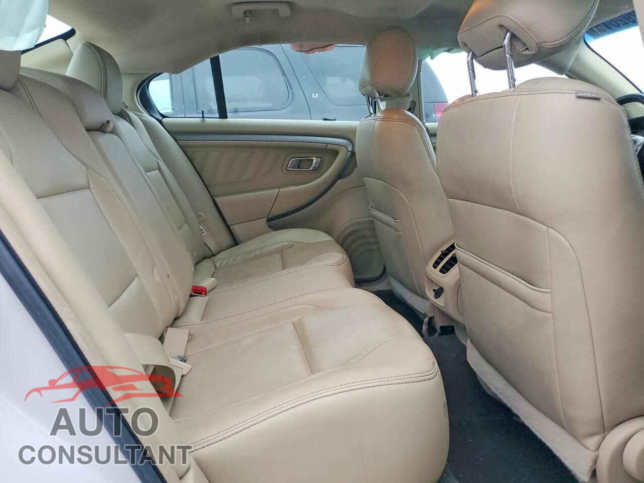 FORD TAURUS 2013 - 1FAHP2E89DG120830