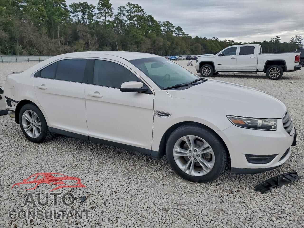 FORD TAURUS 2015 - 1FAHP2E89FG148534