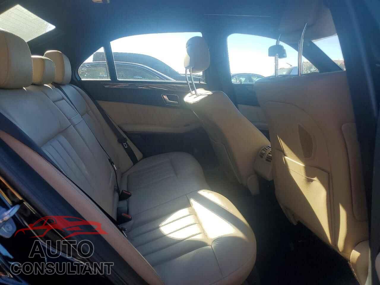 MERCEDES-BENZ E-CLASS 2012 - WDDHF9BB2CA573815