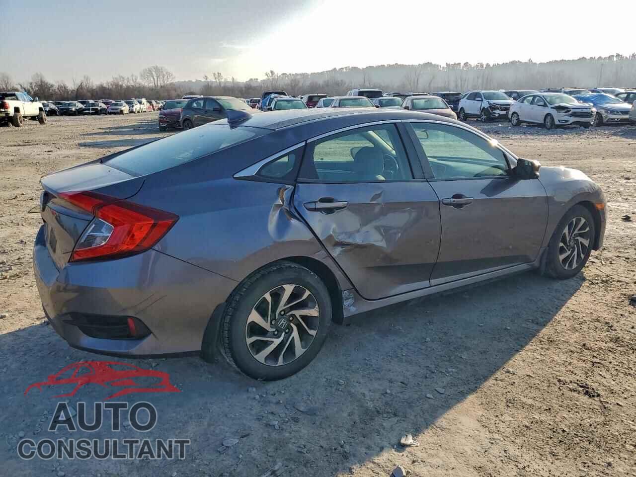 HONDA CIVIC 2017 - 19XFC2F71HE032041