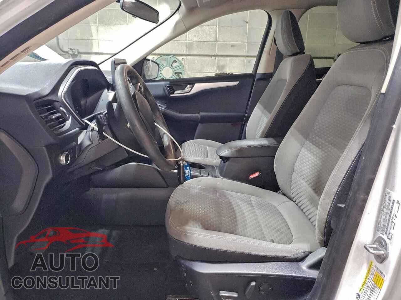FORD ESCAPE 2020 - 1FMCU9G61LUA77856