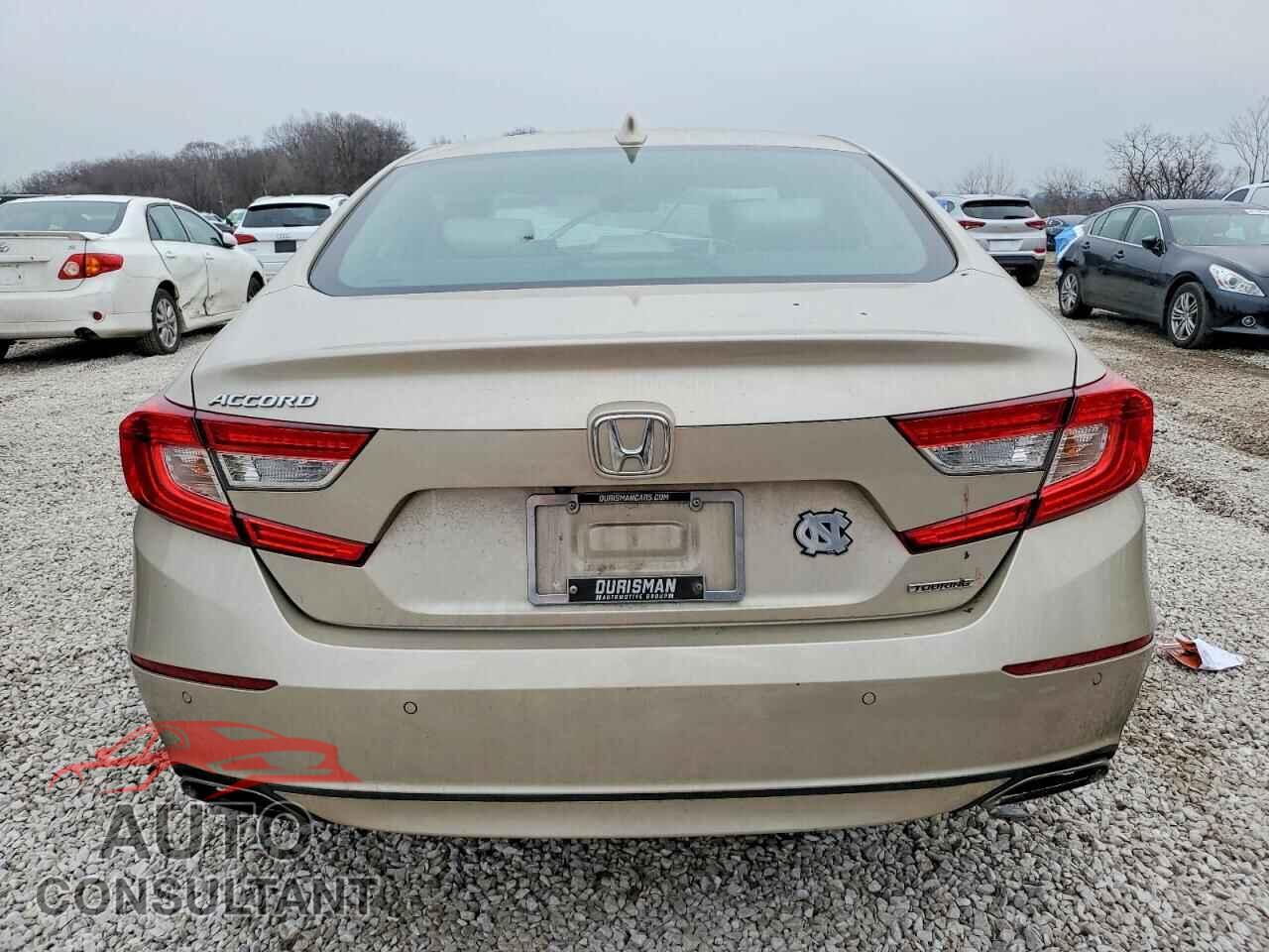 HONDA ACCORD 2018 - 1HGCV1F97JA052152
