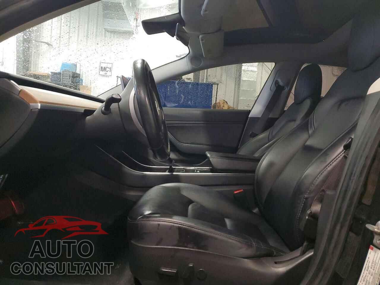 TESLA MODEL 3 2018 - 5YJ3E1EB3JF126774