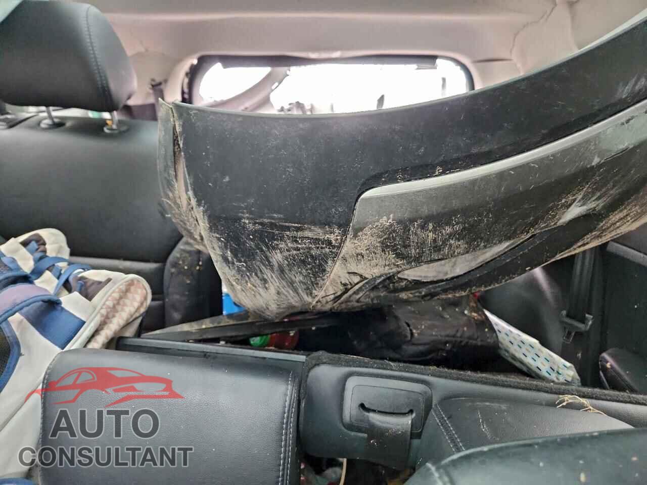 KIA SORENTO 2018 - 5XYPHDA5XJG367671