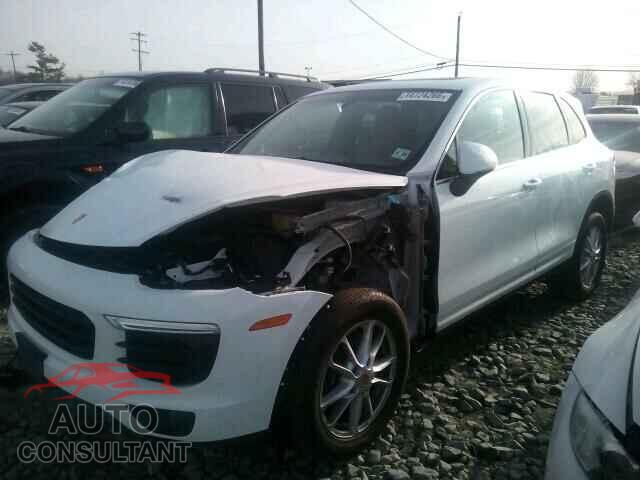 PORSCHE CAYENNE 2016 - WP1AA2A25GLA05103