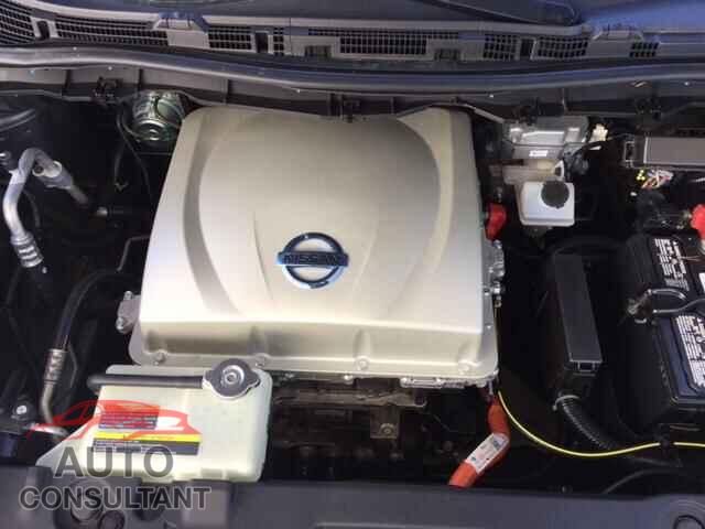 NISSAN LEAF 2015 - 1N4AZ0CP9FC307148