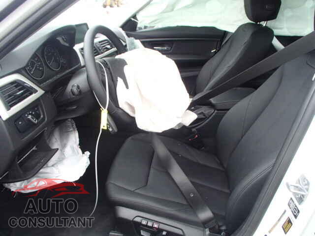 BMW 3 SERIES 2015 - WBA3B1C54FP681085