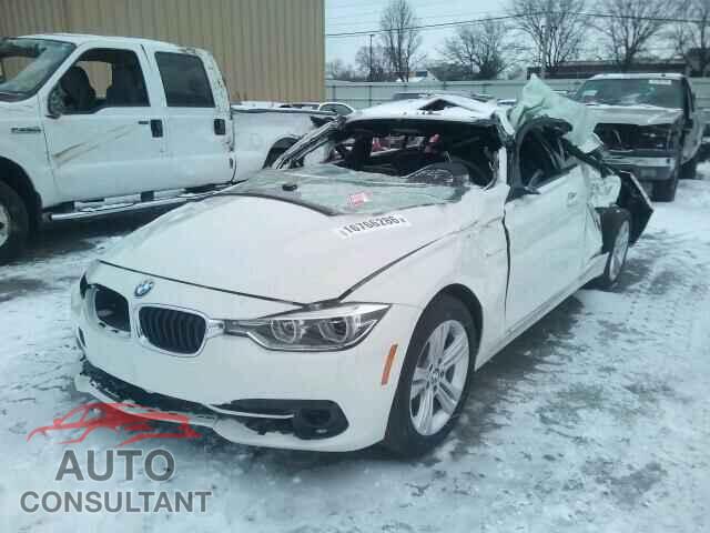 BMW 3 SERIES 2016 - WBA8E3C54GK500350