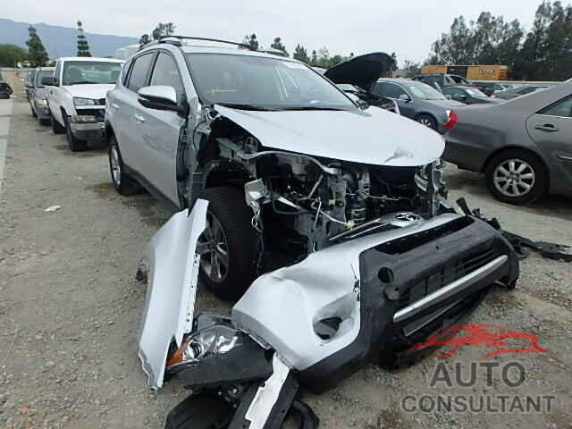 TOYOTA RAV4 2015 - JTMWFREV2FD045640