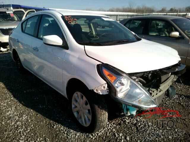 NISSAN VERSA 2015 - 3N1CN7AP2FL952709